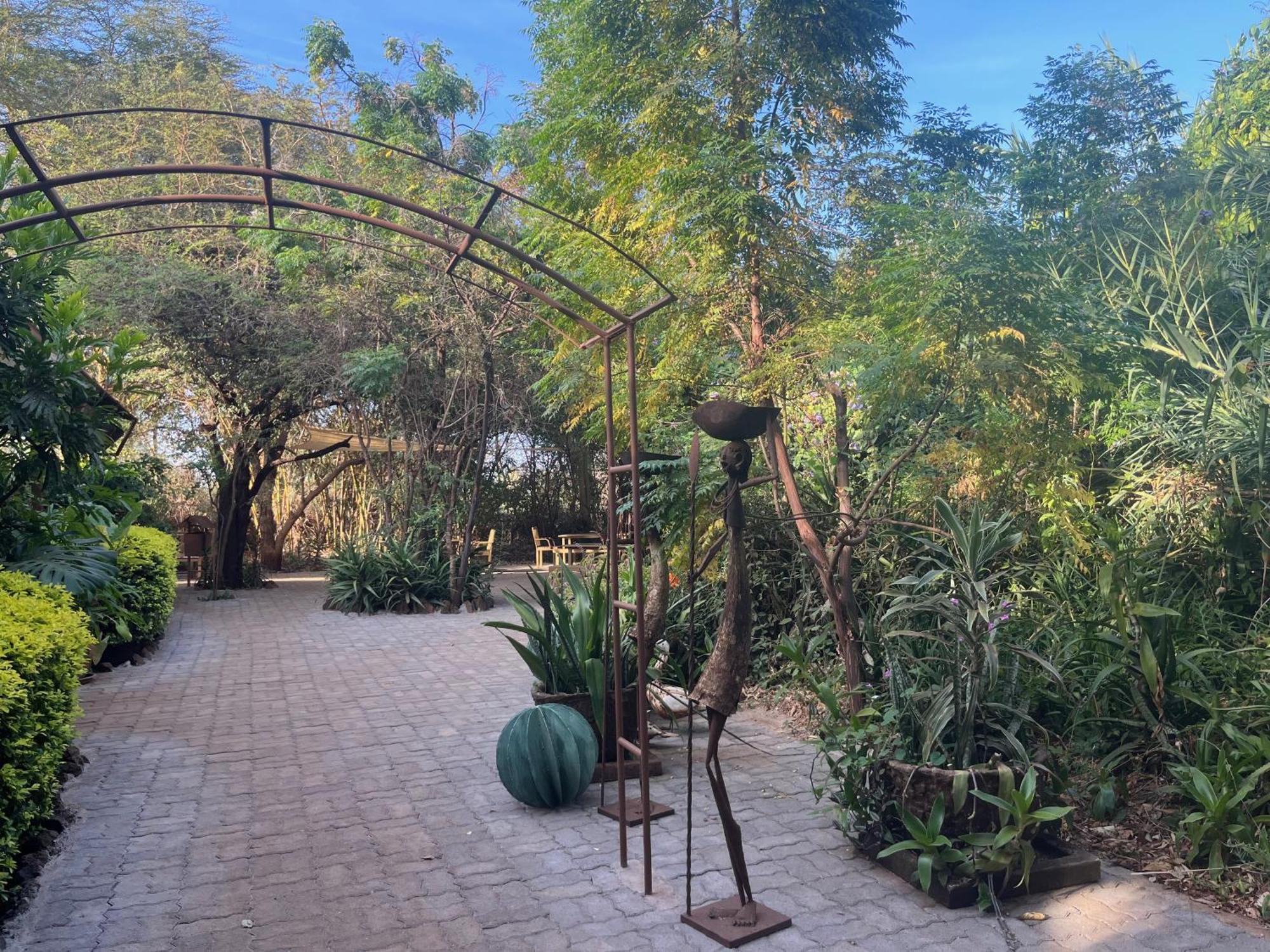 Hotel Ikweta Safari Camp Maua Zewnętrze zdjęcie