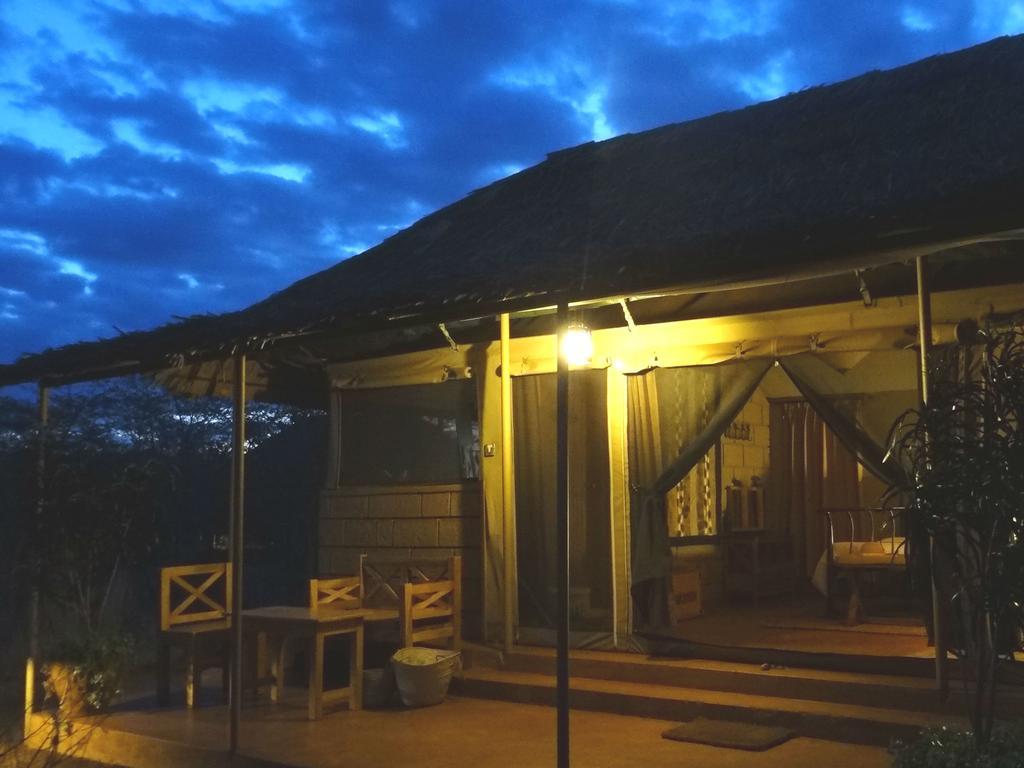 Hotel Ikweta Safari Camp Maua Zewnętrze zdjęcie